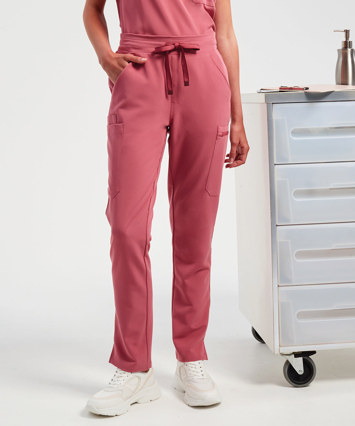 Onna by Premier Women’s Relentless Onna-stretch cargo pants, lifestyle photo