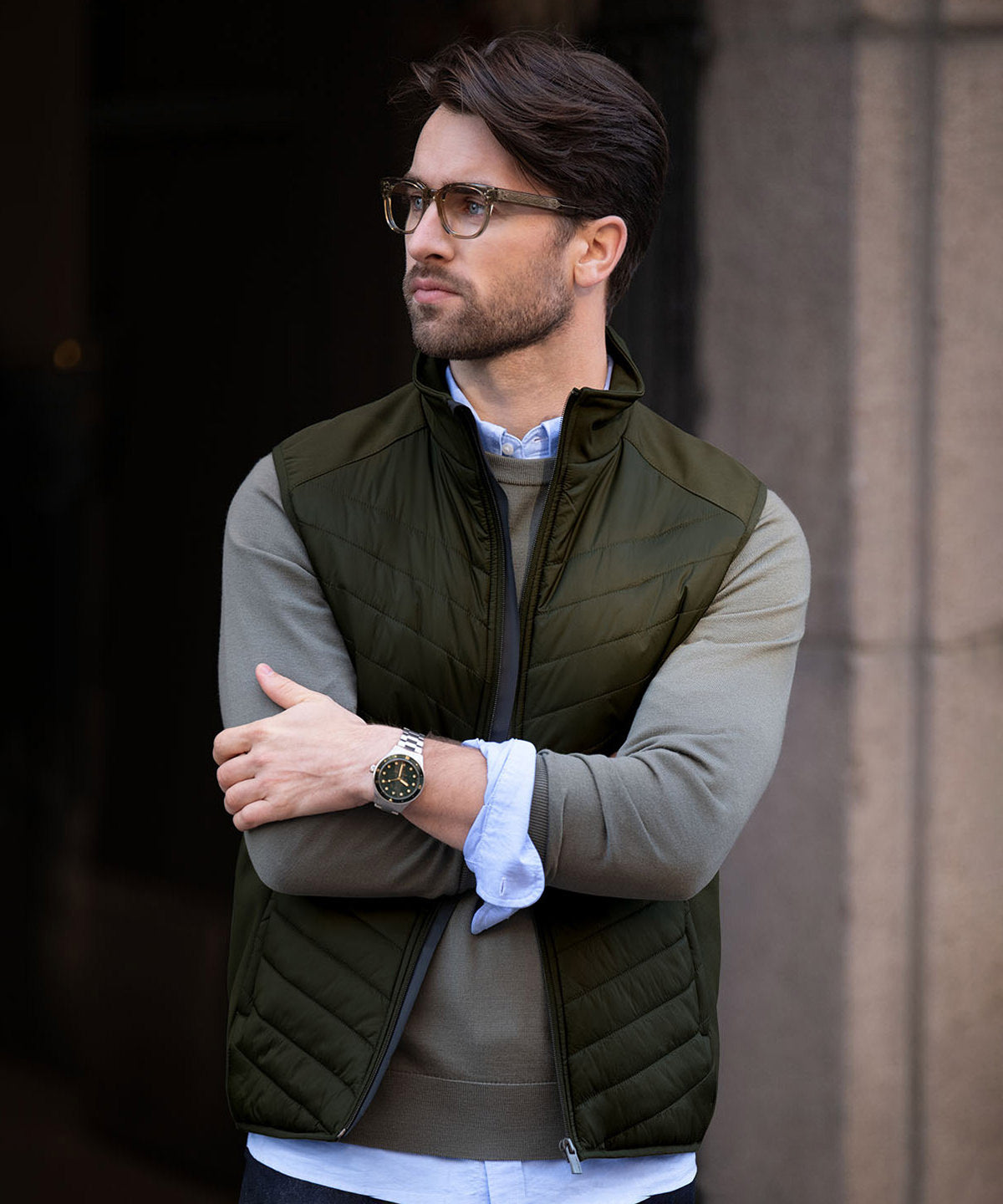 Nimbus Benton – versatile hybrid vest, lifestyle photo