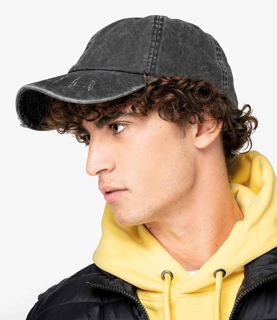 Native Spirit Washed Destroy Cap in Washed Black