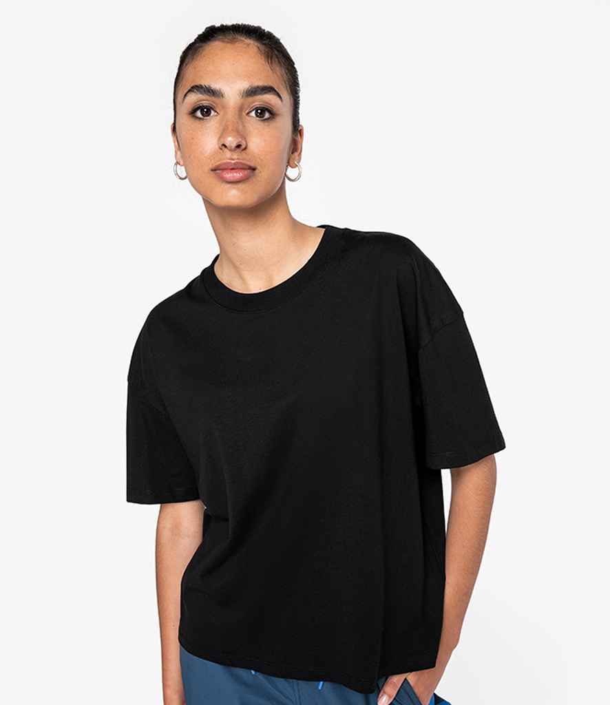 Native Spirit Ladies Oversized T-Shirt in Black