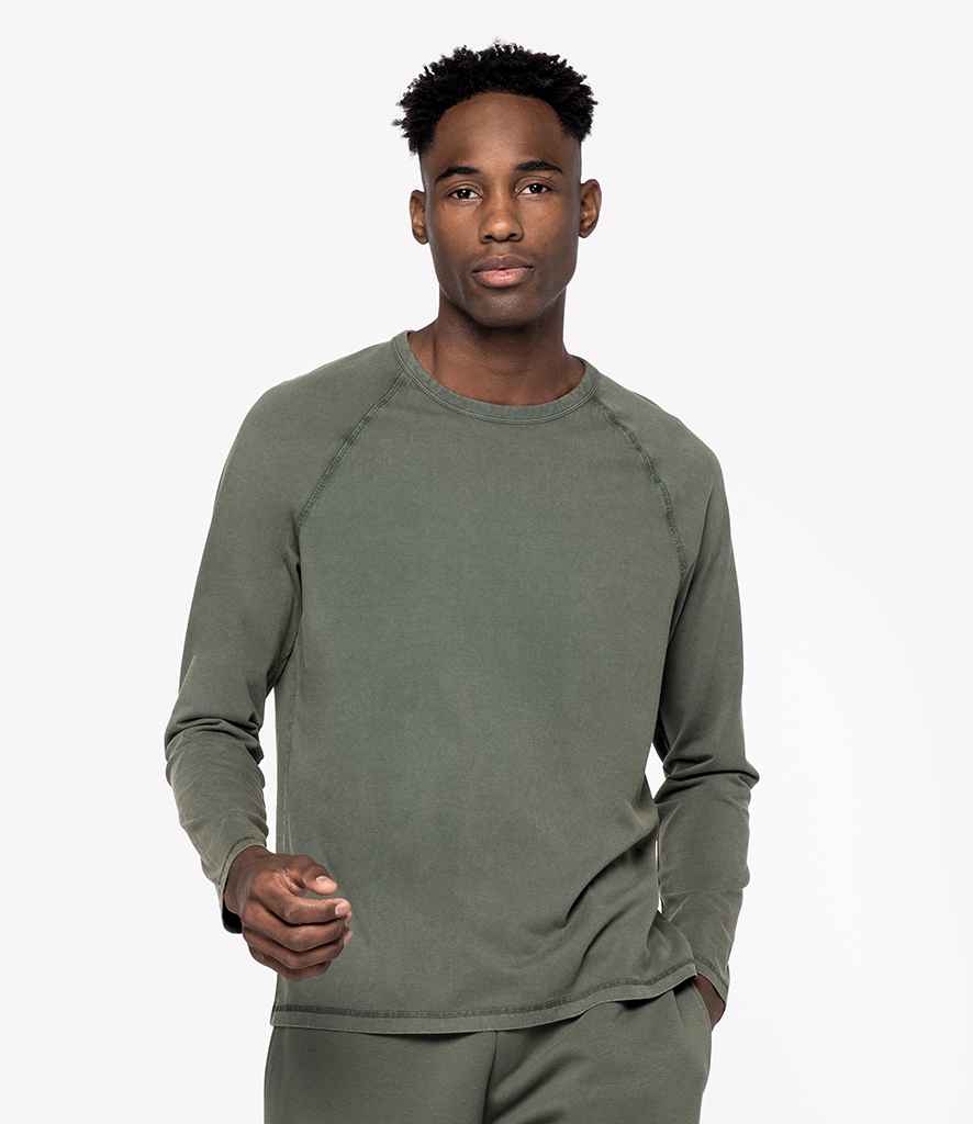 Native Spirit Raglan Long Sleeve Washed T-Shirt in Washed Organic Khaki