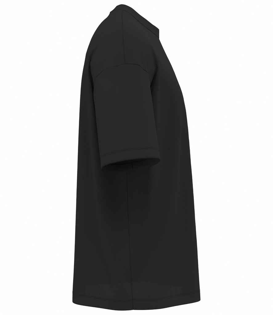 Native Spirit Oversized T-Shirt in Black, side view