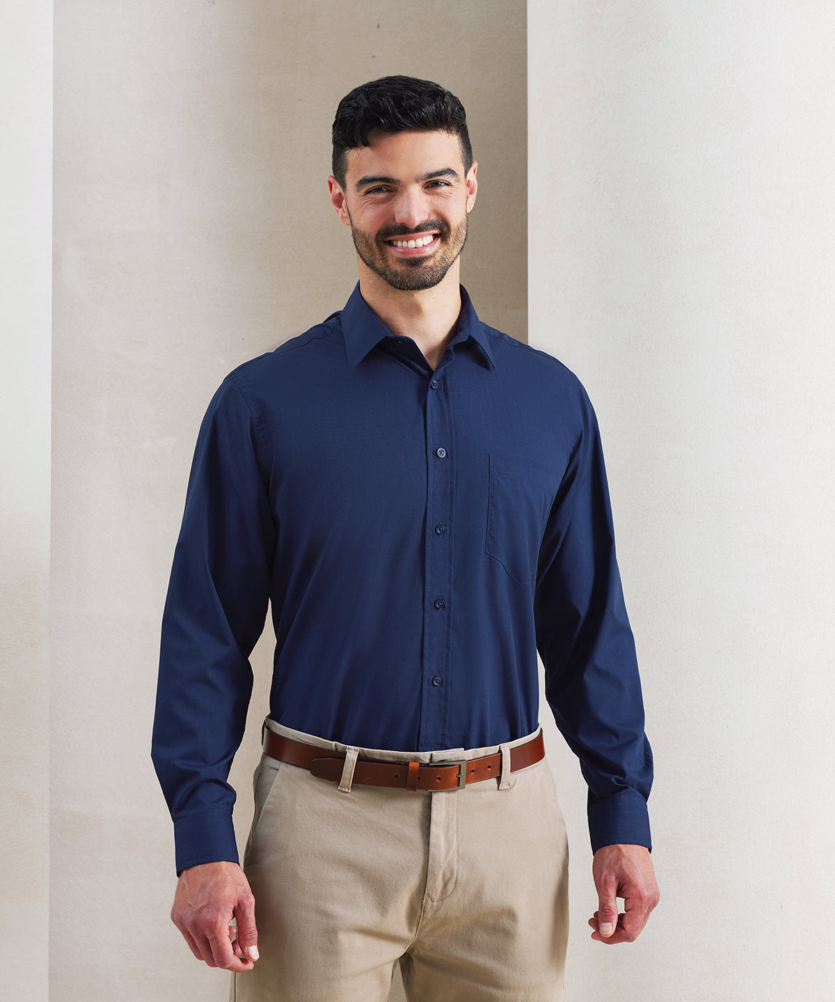 Premier Long sleeve poplin shirt, lifestyle photo