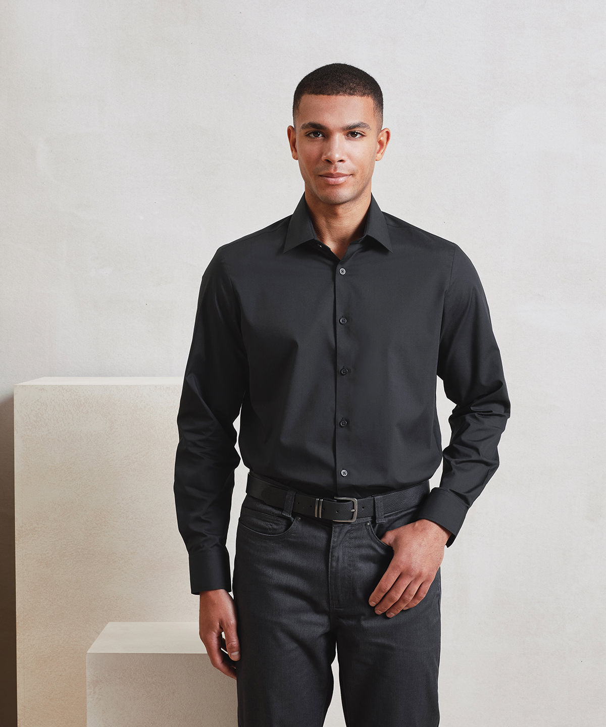 Premier Long sleeve ‘Recyclight’ poplin shirt, lifestyle photo