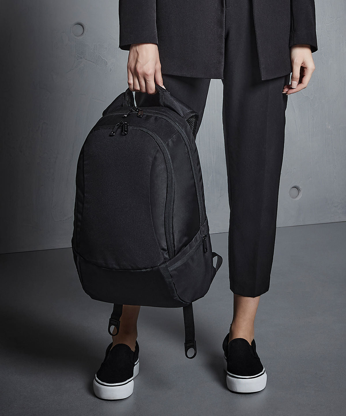 Quadra Vessel slimline laptop backpack in Black, lifestyle photo