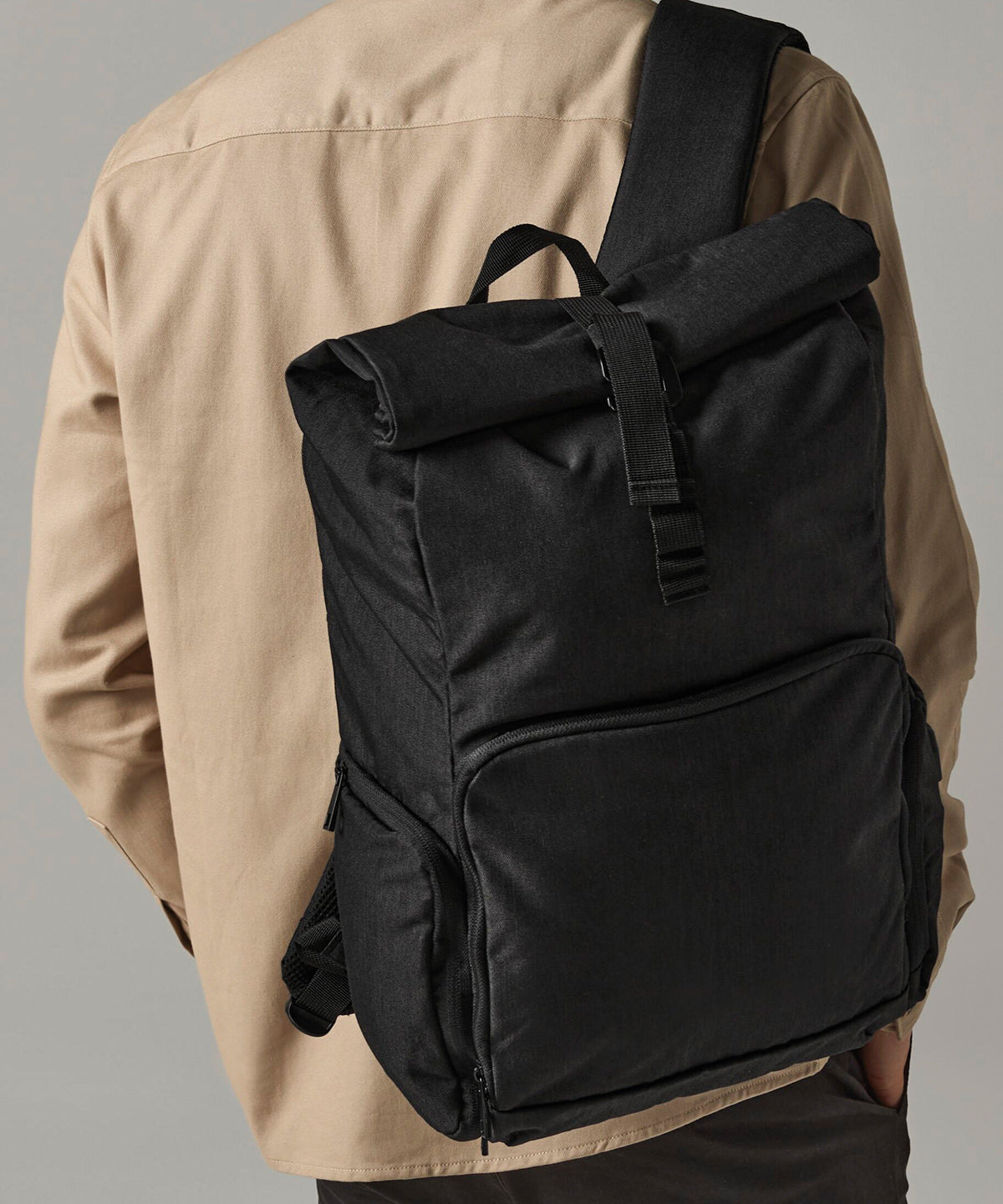 Quadra Q-Tech charge roll-top backpack, lifestyle photo