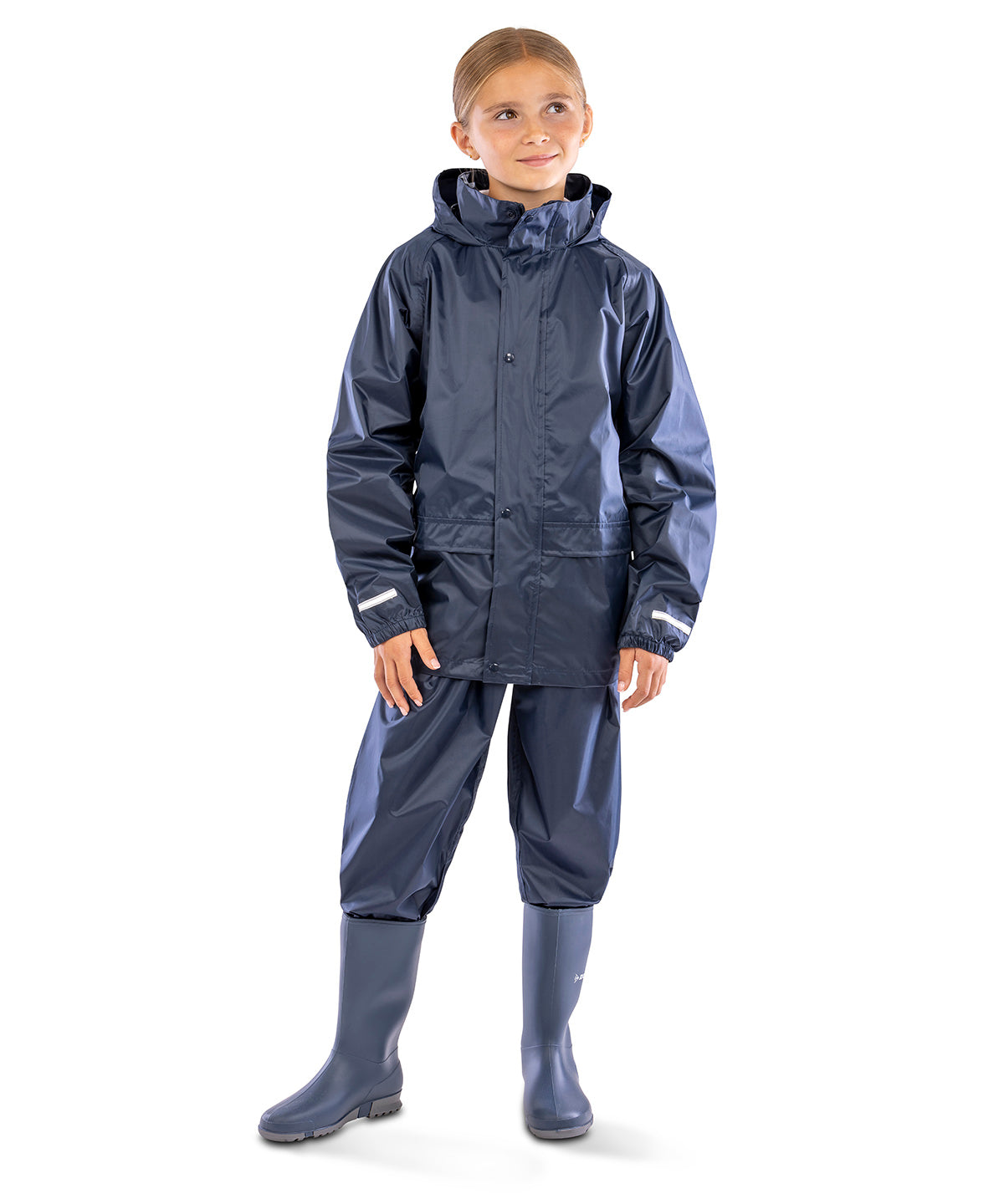 Result Core Junior rain suit, lifestyle photo