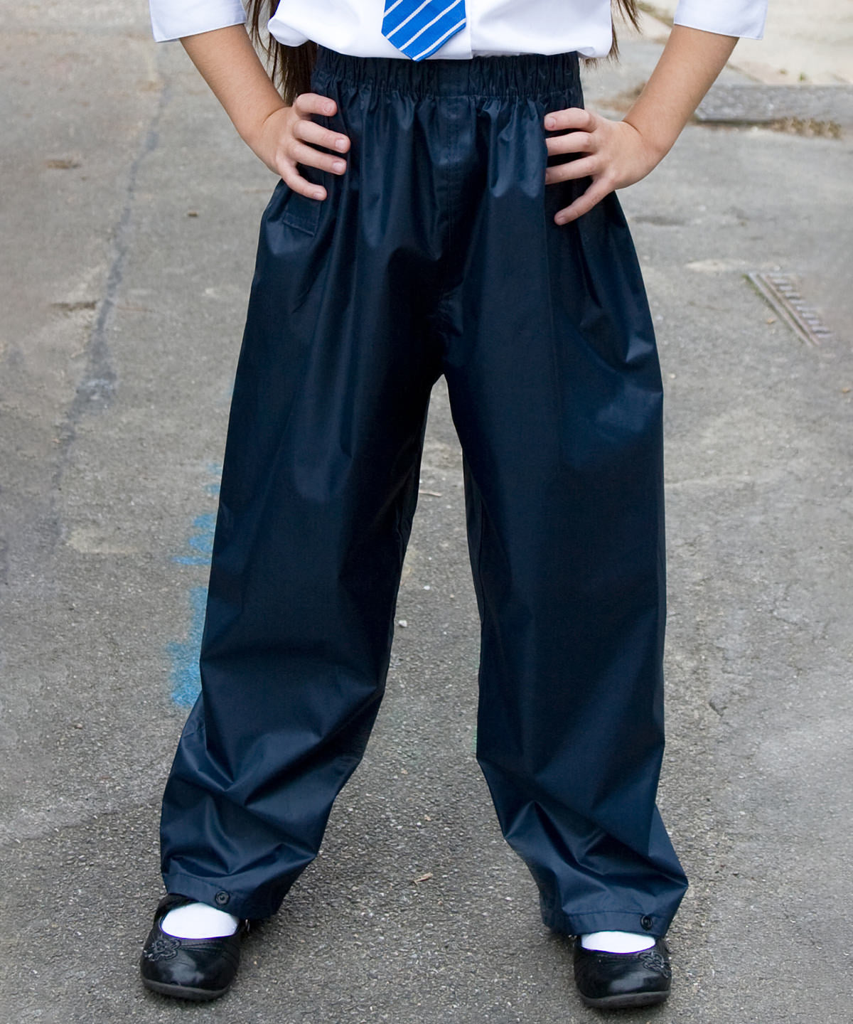 Result Core Junior rain trousers, lifestyle photo
