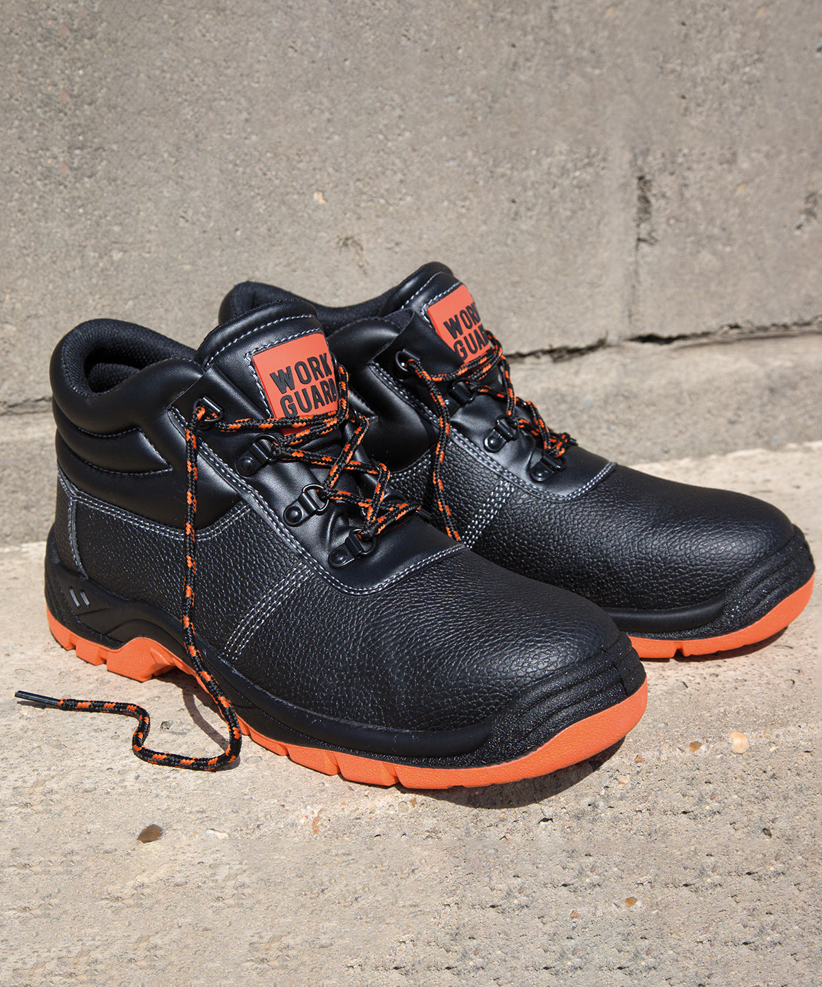 Result Workguard Defence safety boot in Black, lifestyle photo