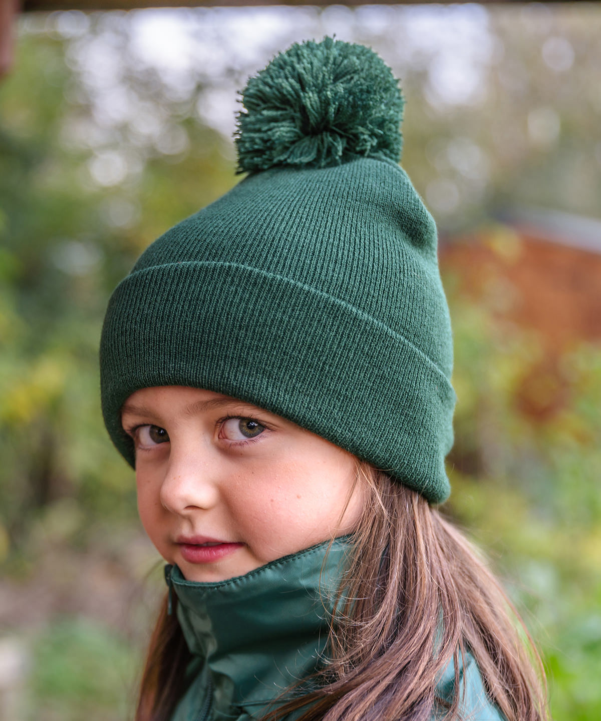 Result Winter Essentials Junior pom pom beanie, lifestyle photo