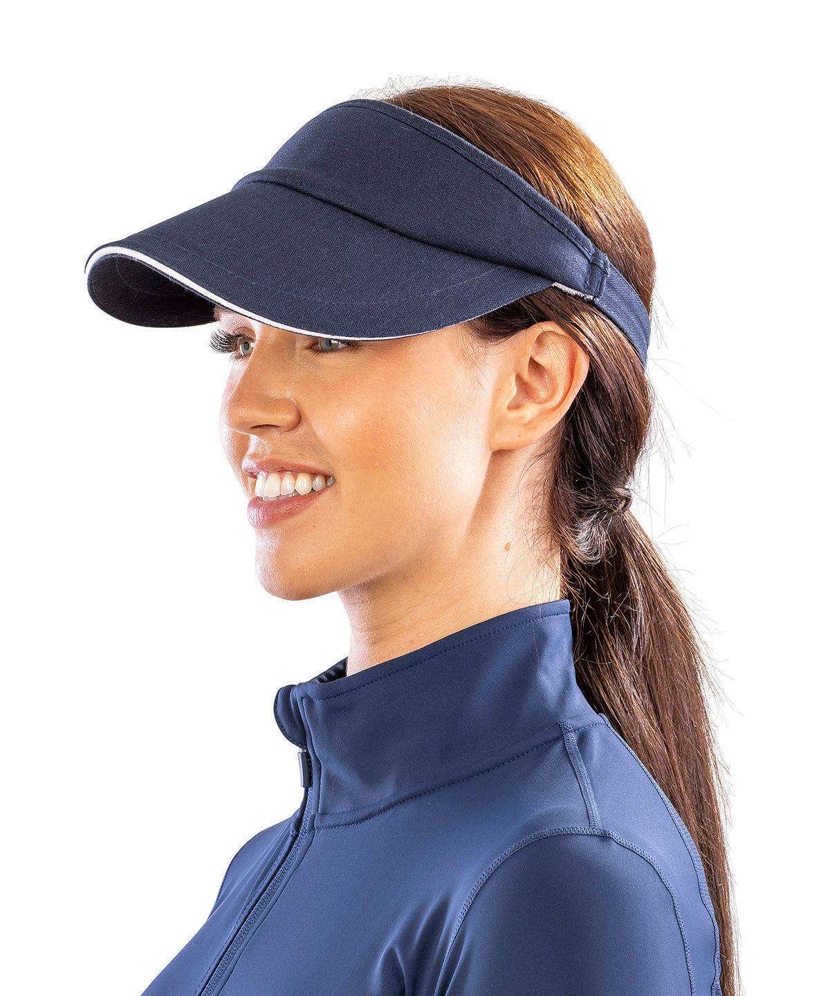 Result Headwear Herringbone sun visor with sandwich peak, lifestyle photo