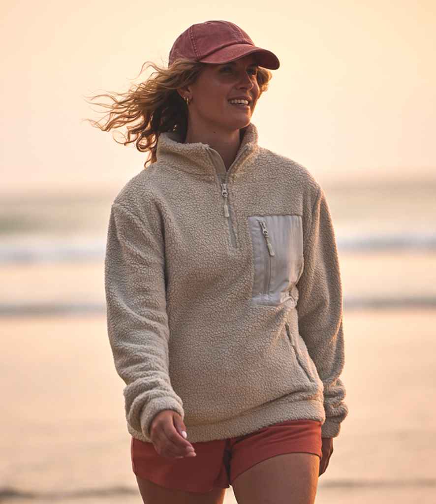 Ravine Unisex 1/4 Zip Borg Fleece in Natural
