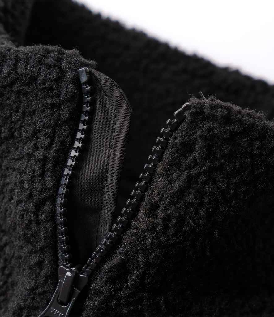 Ravine Unisex Borg Fleece Gilet in Black
