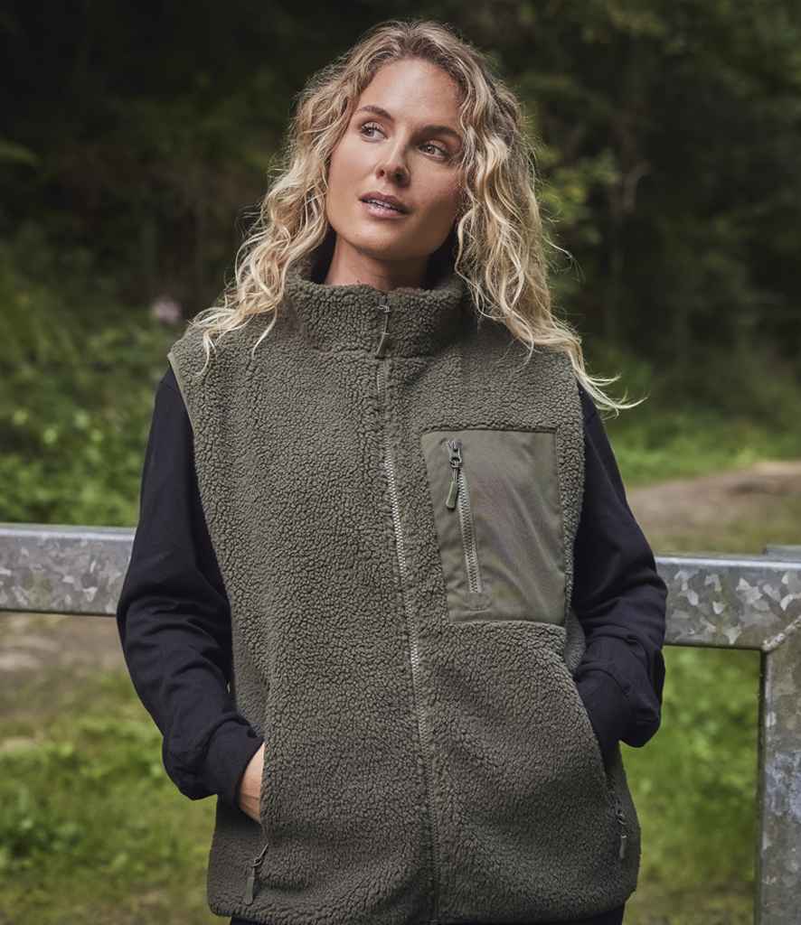 Ravine Unisex Borg Fleece Gilet in Olive Green