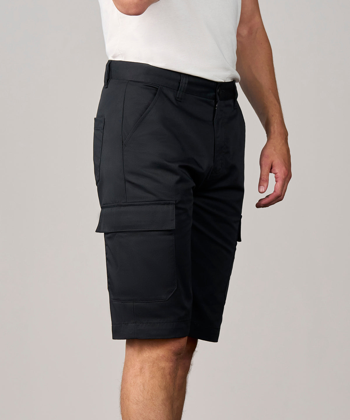 ProRTX Pro cargo shorts in Black, lifestyle photo
