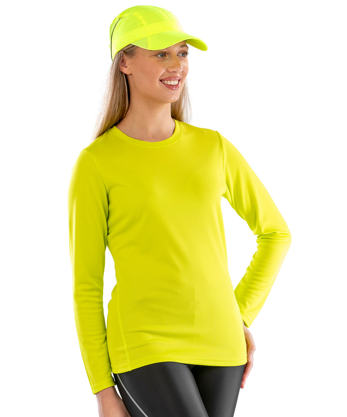 Spiro Women's quick-dry long sleeve t-shirt, lifestyle photo