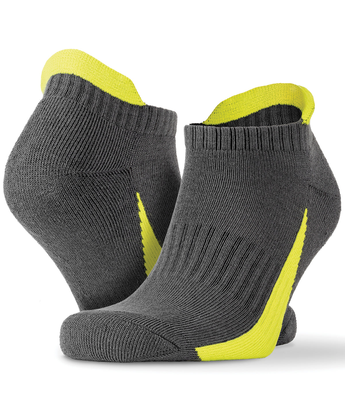 Spiro 3-pack sports sneaker socks, lifestyle photo