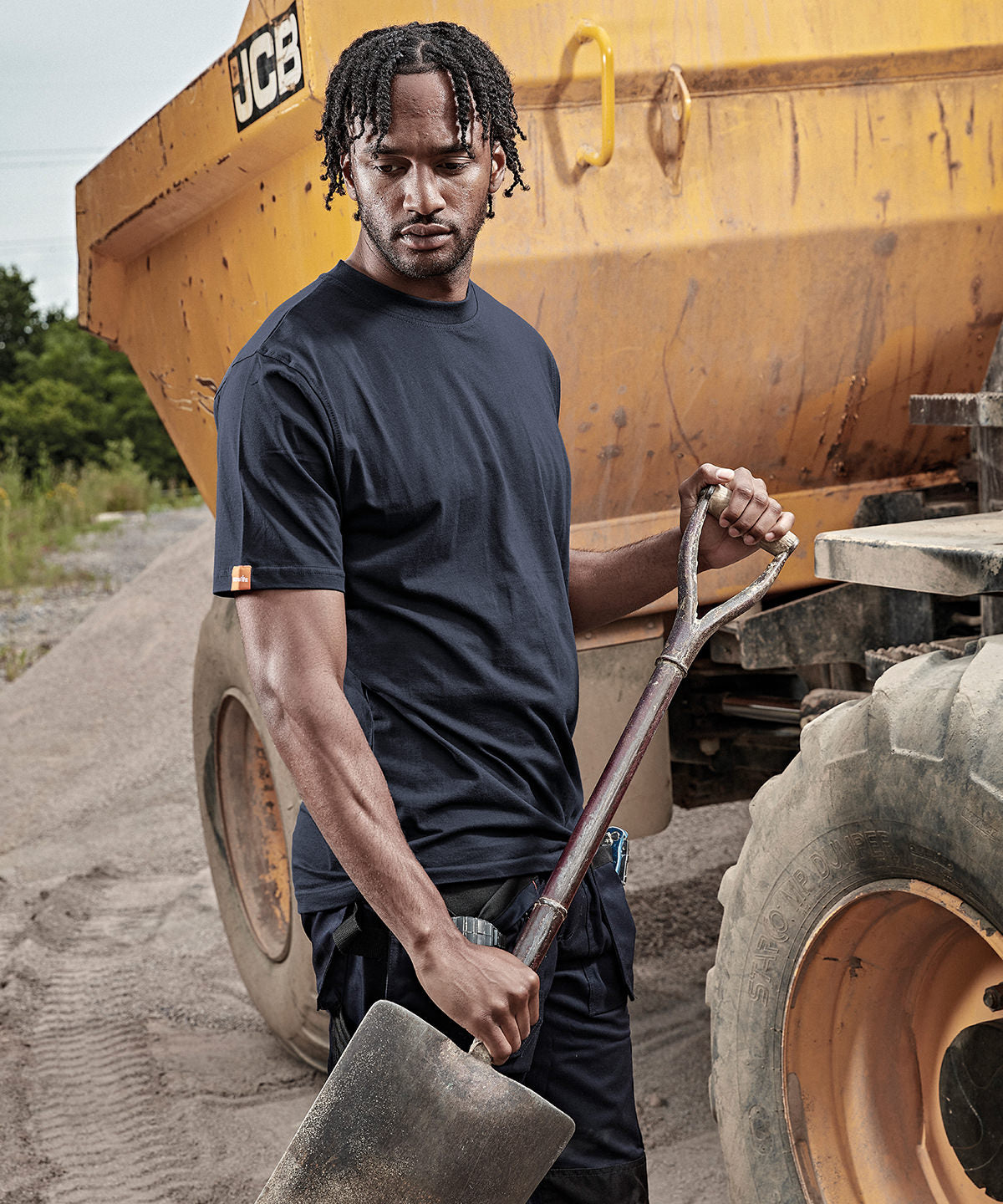 Scruffs Worker t-shirt 2nd Gen, lifestyle photo