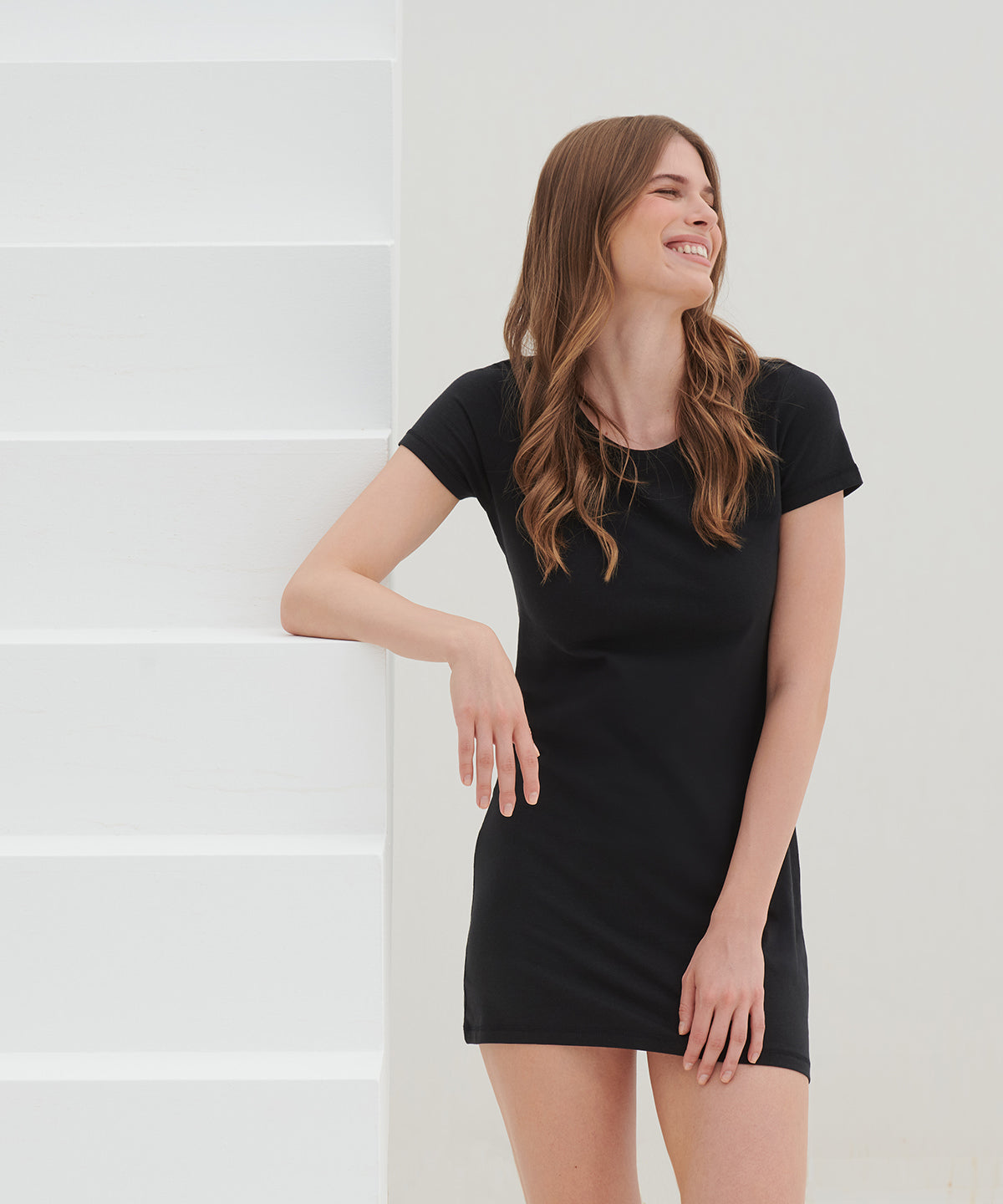 SF T-shirt dress in Black, lifestyle photo