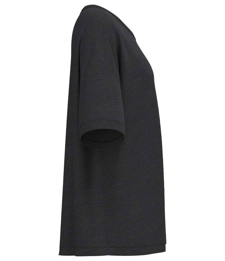 Spasso Ladies Oversized Slub T-Shirt in Black, side view