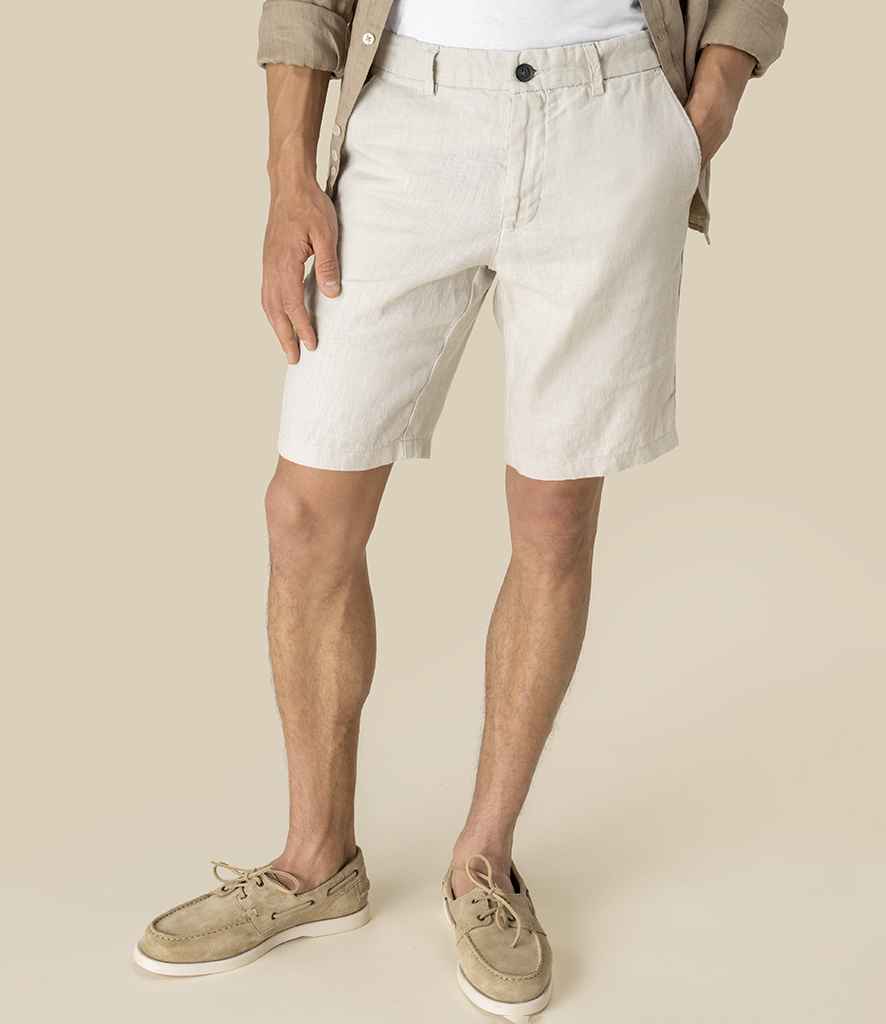 Spasso Linen Bermuda Shorts in Linen Sand