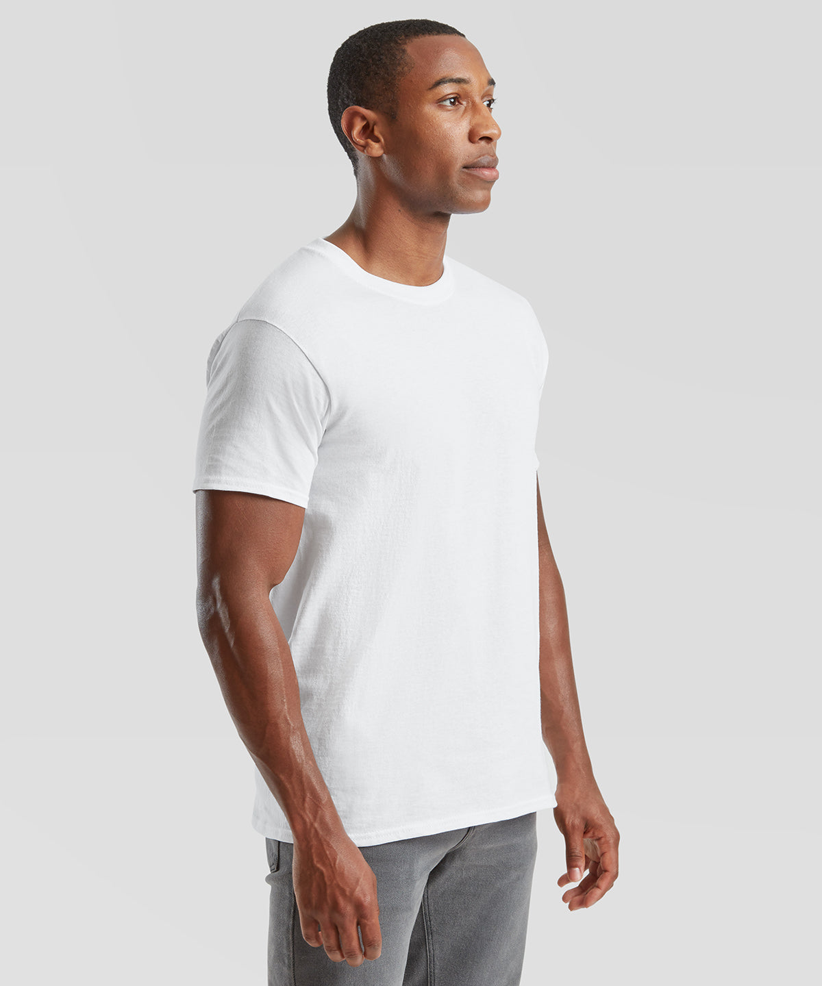 Fruit of the Loom Heavy cotton T, lifestyle photo