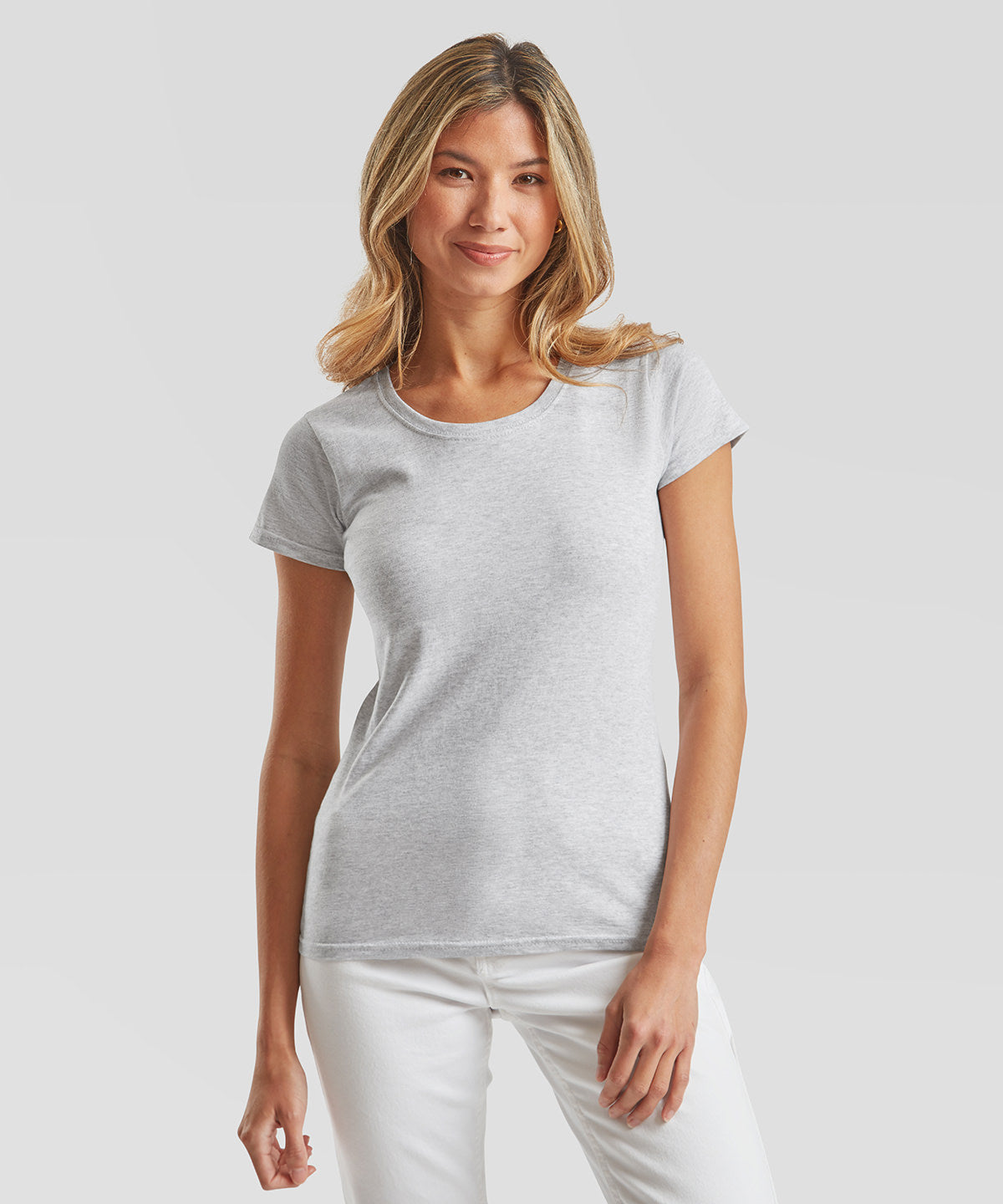 Fruit of the Loom Women's original T, lifestyle photo