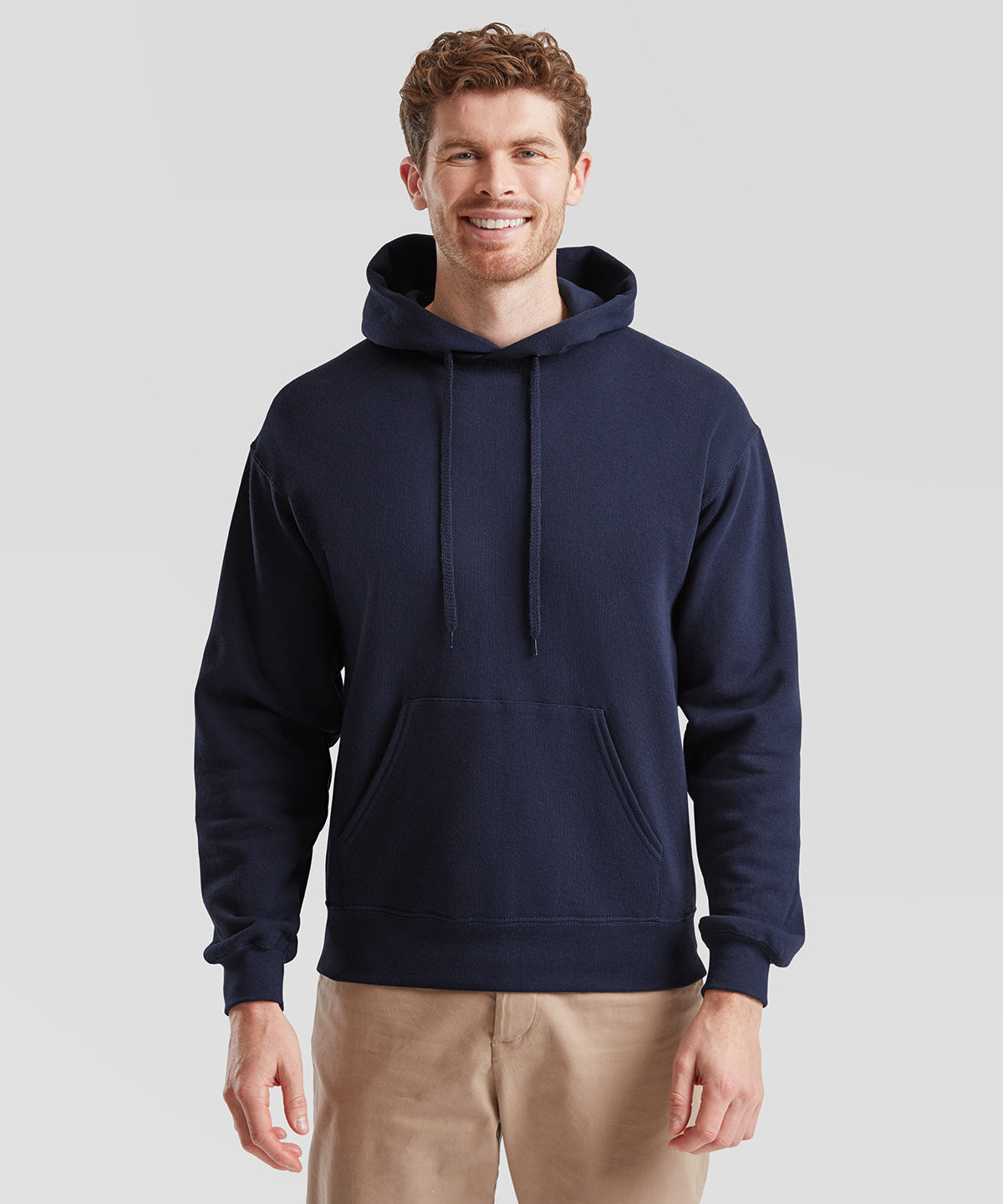 Fruit of the Loom Classic 80/20 hooded sweatshirt, lifestyle photo