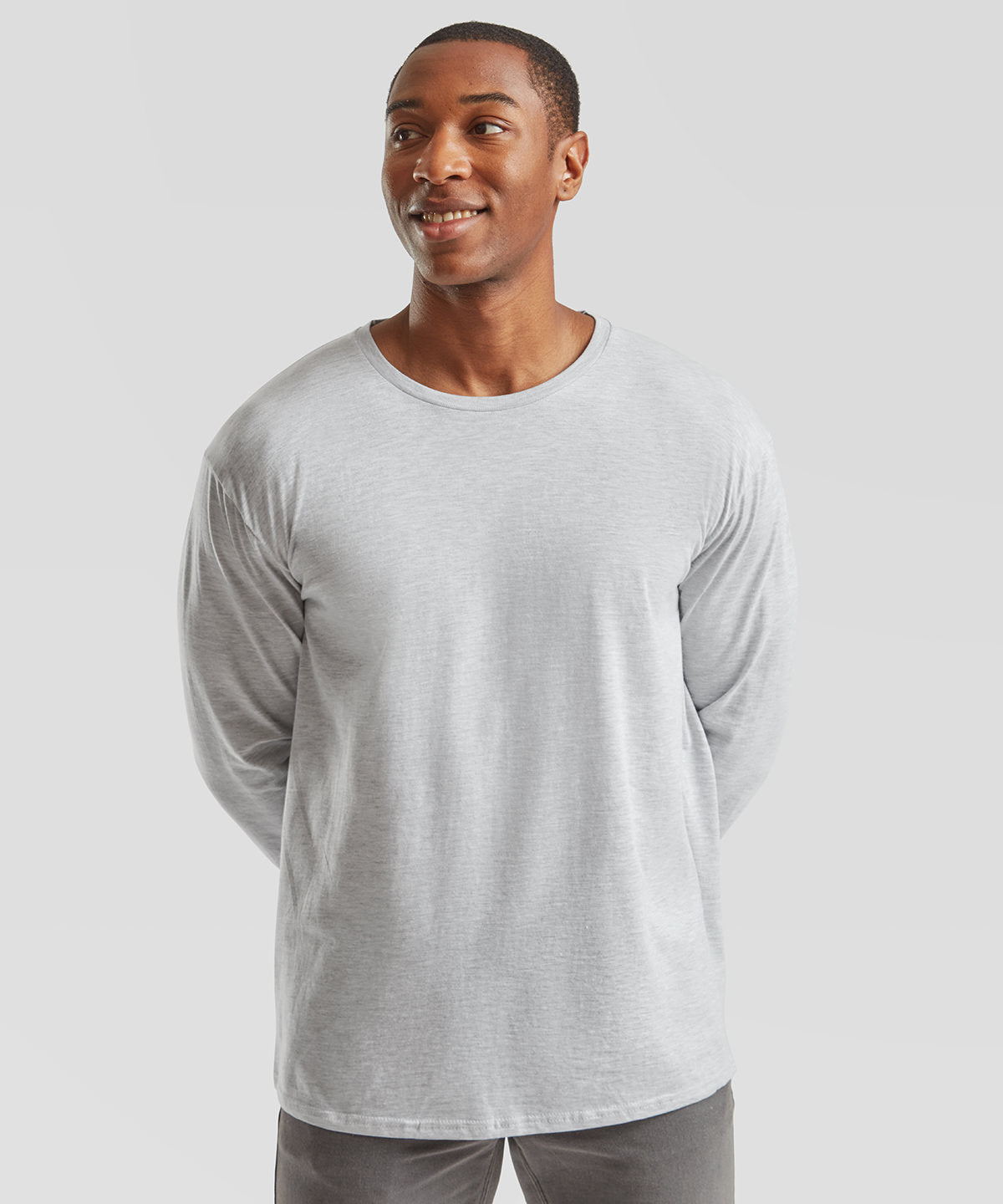 Fruit of the Loom Iconic 150 classic long sleeve T, lifestyle photo