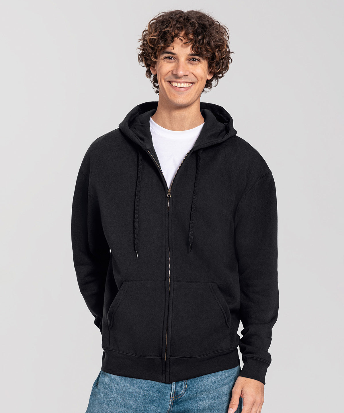 Fruit of the Loom Iconic premium hooded sweat jacket, lifestyle photo
