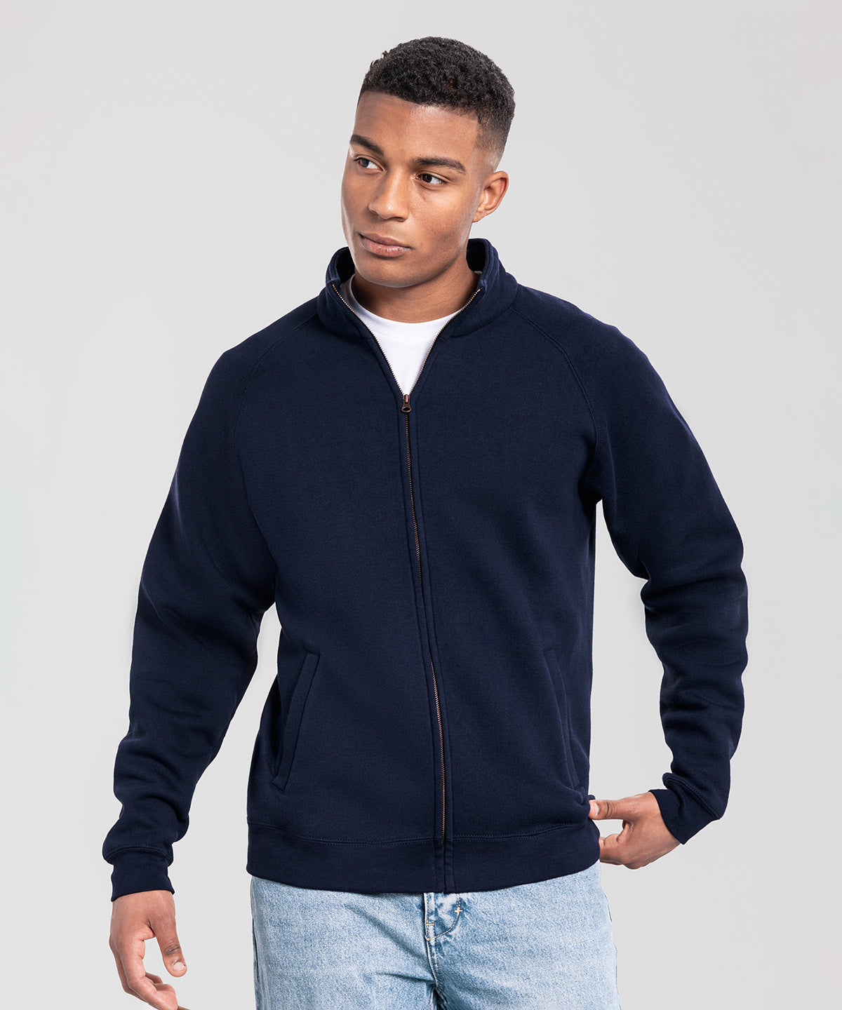 Fruit of the Loom Iconic premium sweat jacket, lifestyle photo
