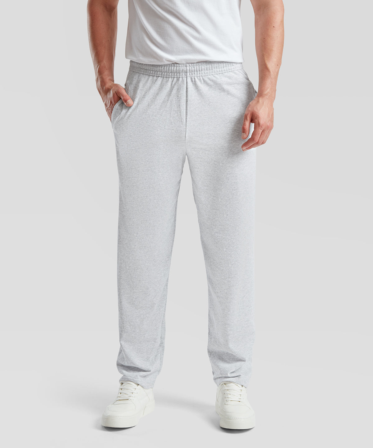 Fruit of the Loom Lightweight sweatpants, lifestyle photo