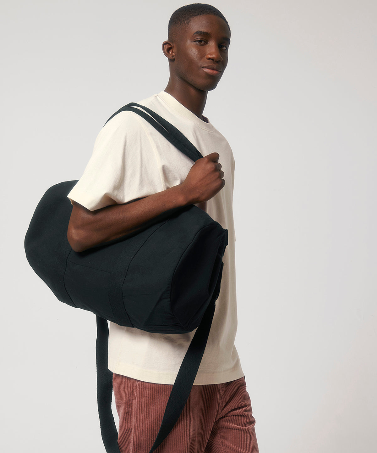 Stanley/Stella Duffle bag with canvas fabric, lifestyle photo