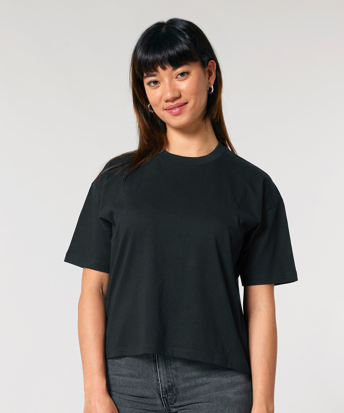 Stanley/Stella Women’s Stella Nova boxy t-shirt, lifestyle photo