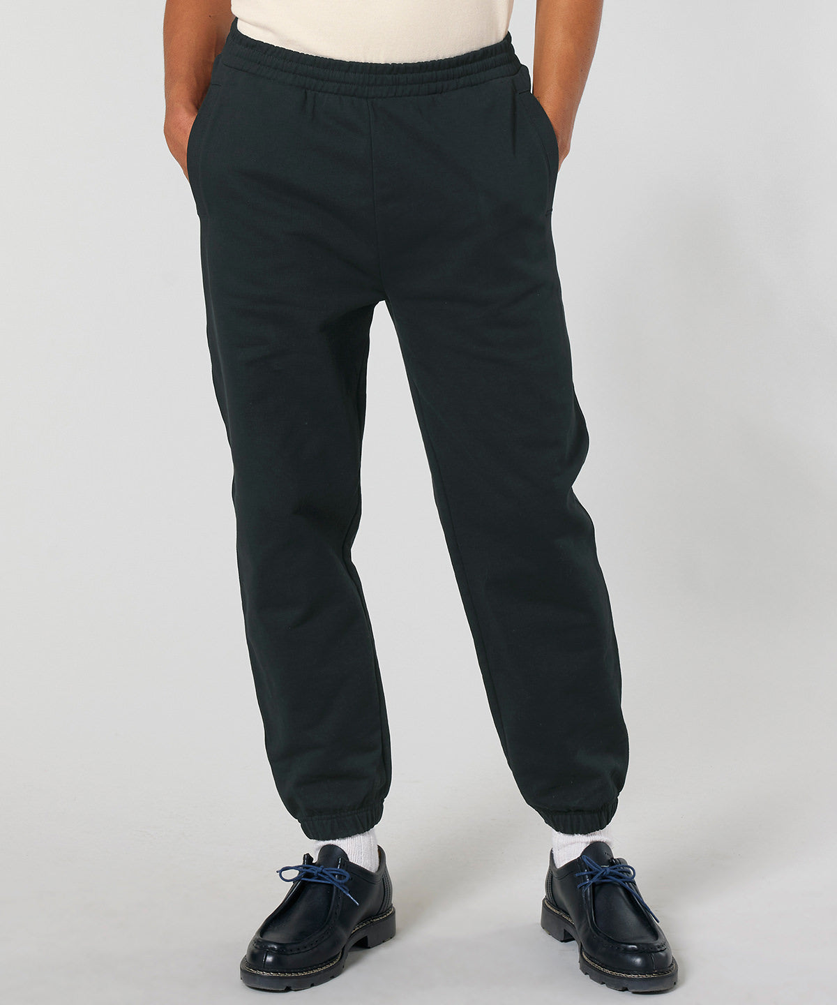 Stanley/Stella Unisex Jammer dry sweatpants, lifestyle photo