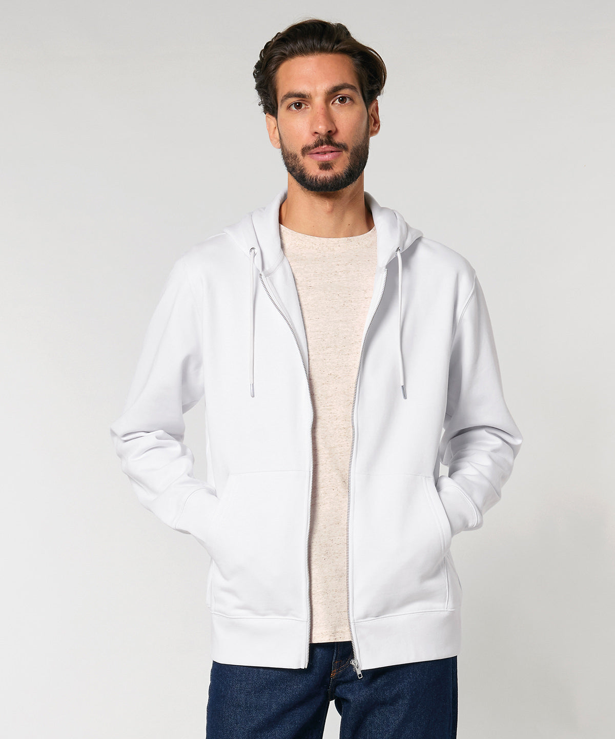 Stanley/Stella Unisex Cultivator 2.0 iconic zip-thru hoodie sweatshirt, lifestyle photo