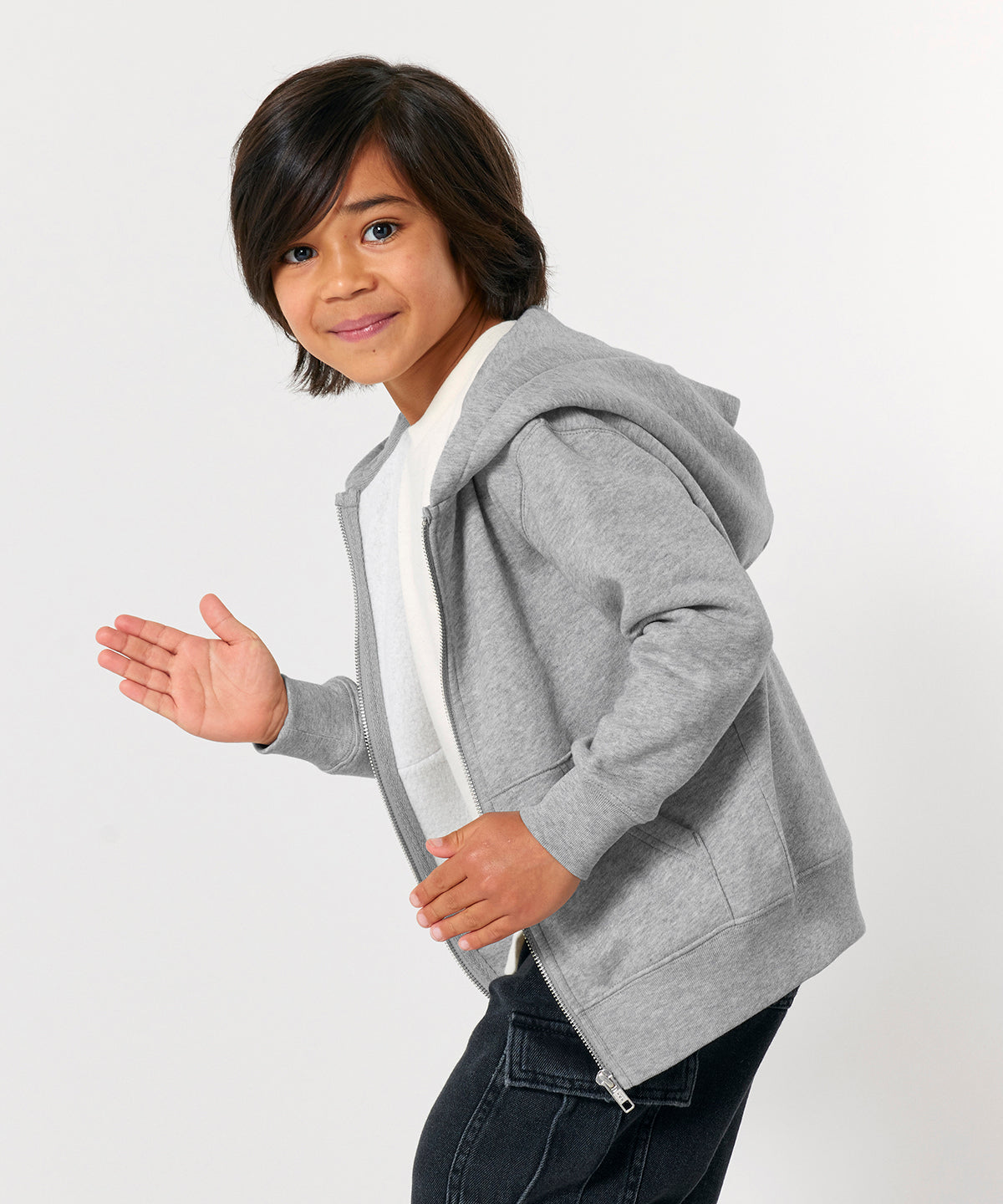 Stanley/Stella Kids Mini Cultivator 2.0 iconic zip-thru hoodie sweatshirt, lifestyle photo