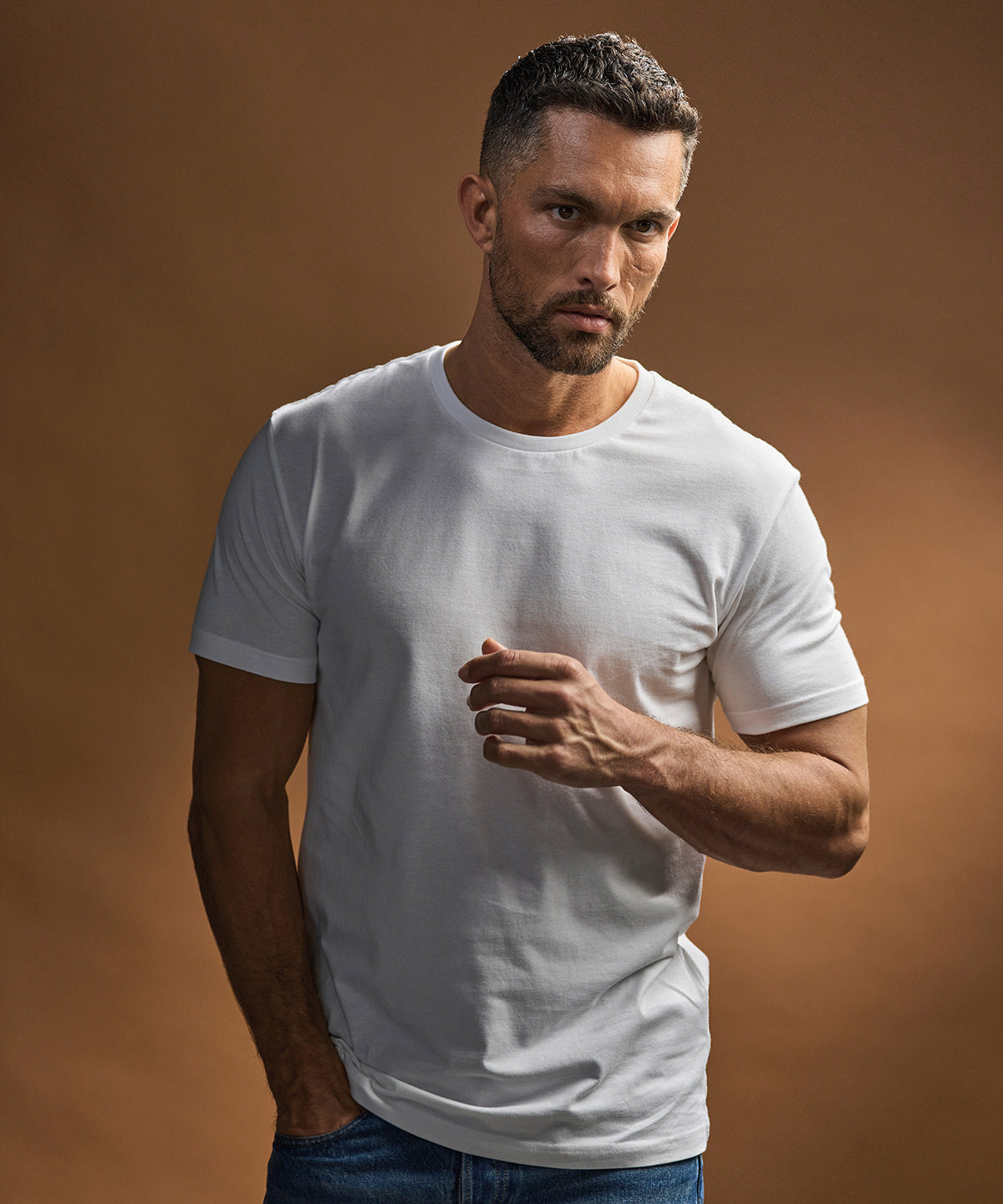Tee Jays Fashion Sof tee, lifestyle photo