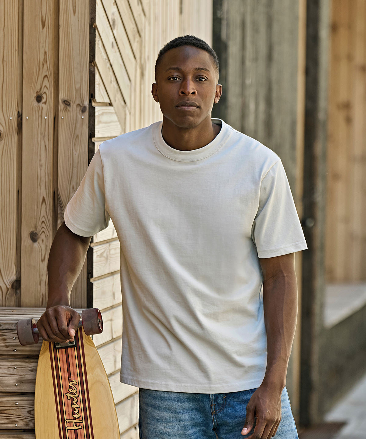 Tee Jays UNLABELED loose fit tee, lifestyle photo