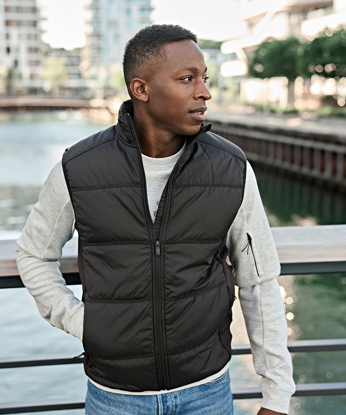 Tee Jays Hybrid-stretch bodywarmer, lifestyle photo