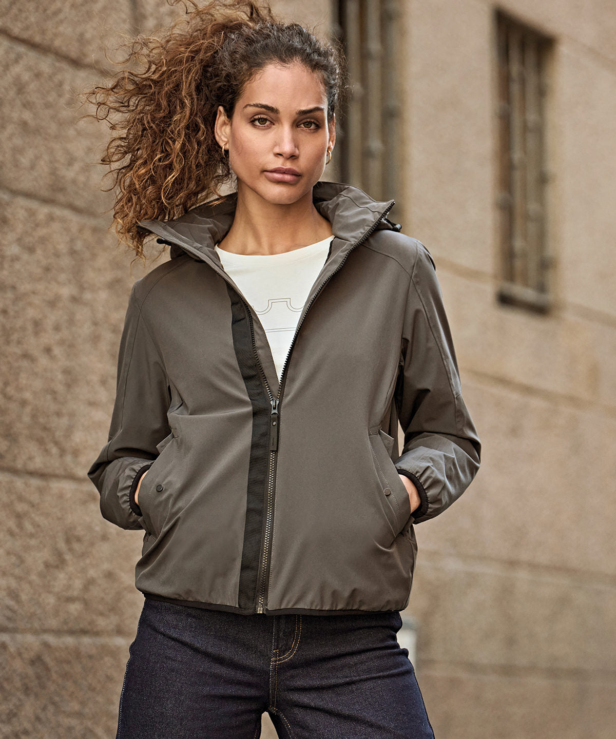 Tee Jays Women’s urban adventure jacket, lifestyle photo