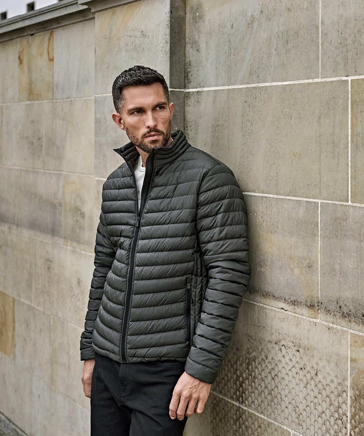 Tee Jays Zepelin jacket, lifestyle photo