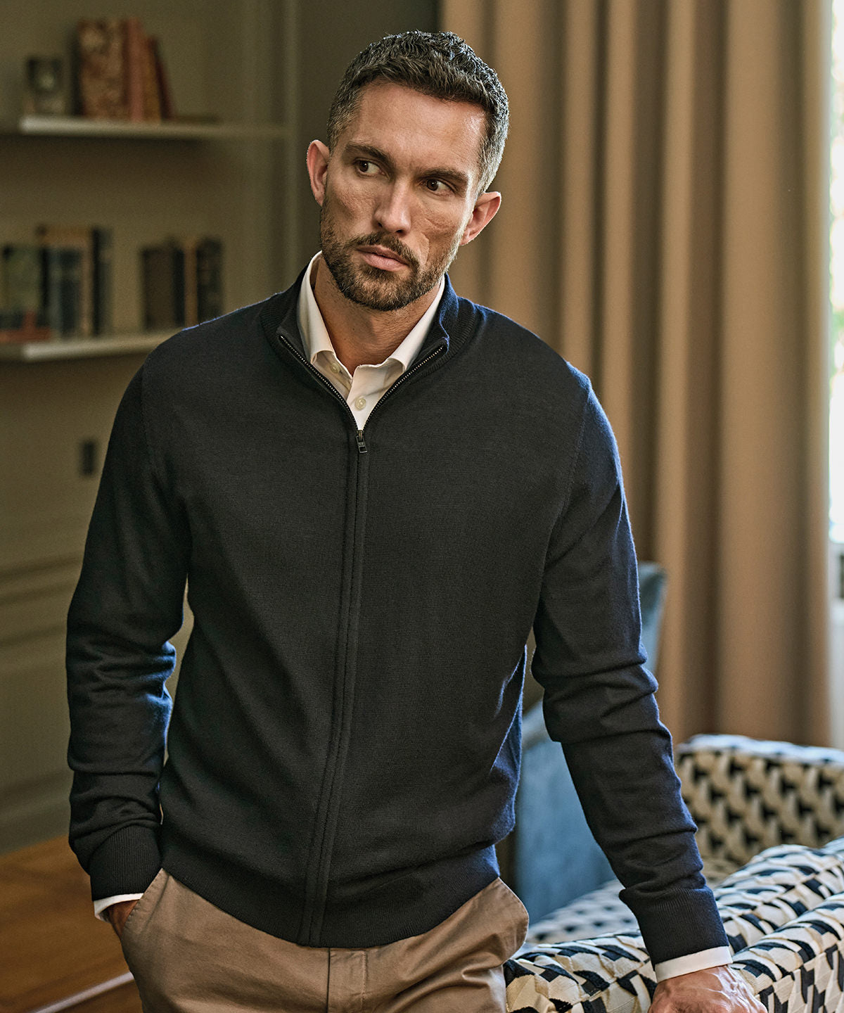 Tee Jays Full-zip knit, lifestyle photo