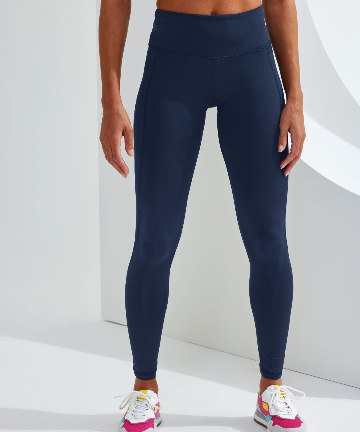 TriDri Women's performance leggings, lifestyle photo
