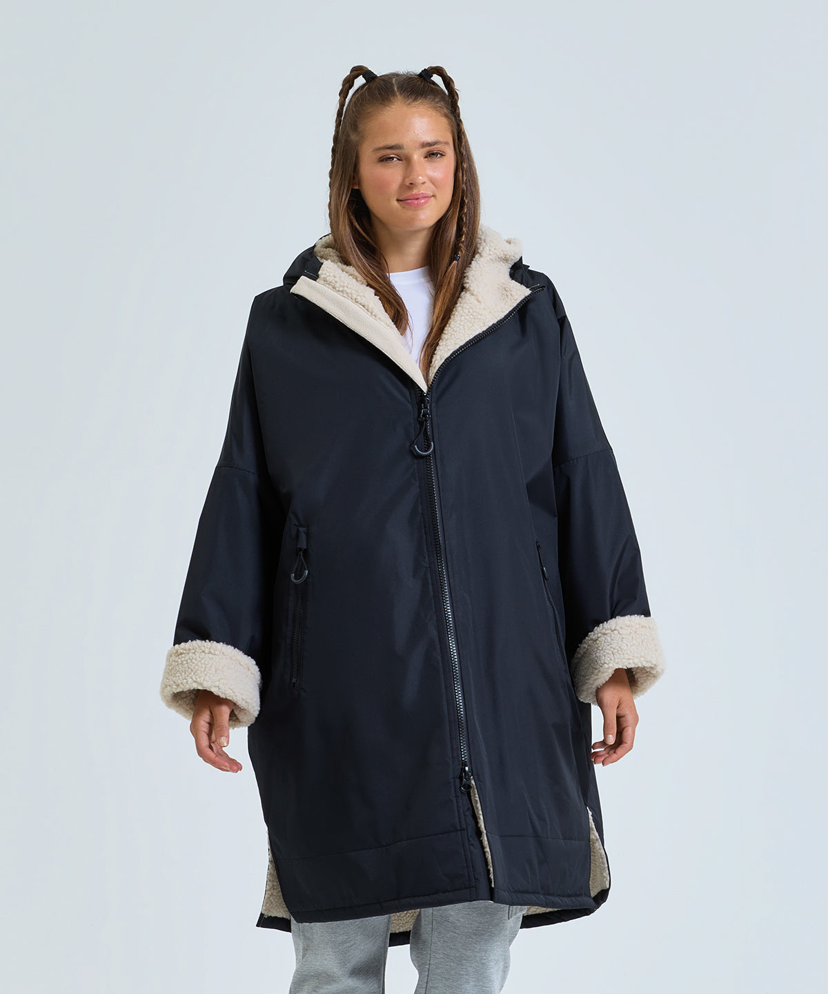 TriDri Recycled all-seasons waterproof changing robe, lifestyle photo