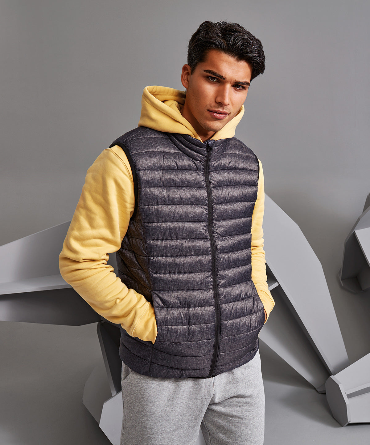 2786 Melange padded gilet, lifestyle photo