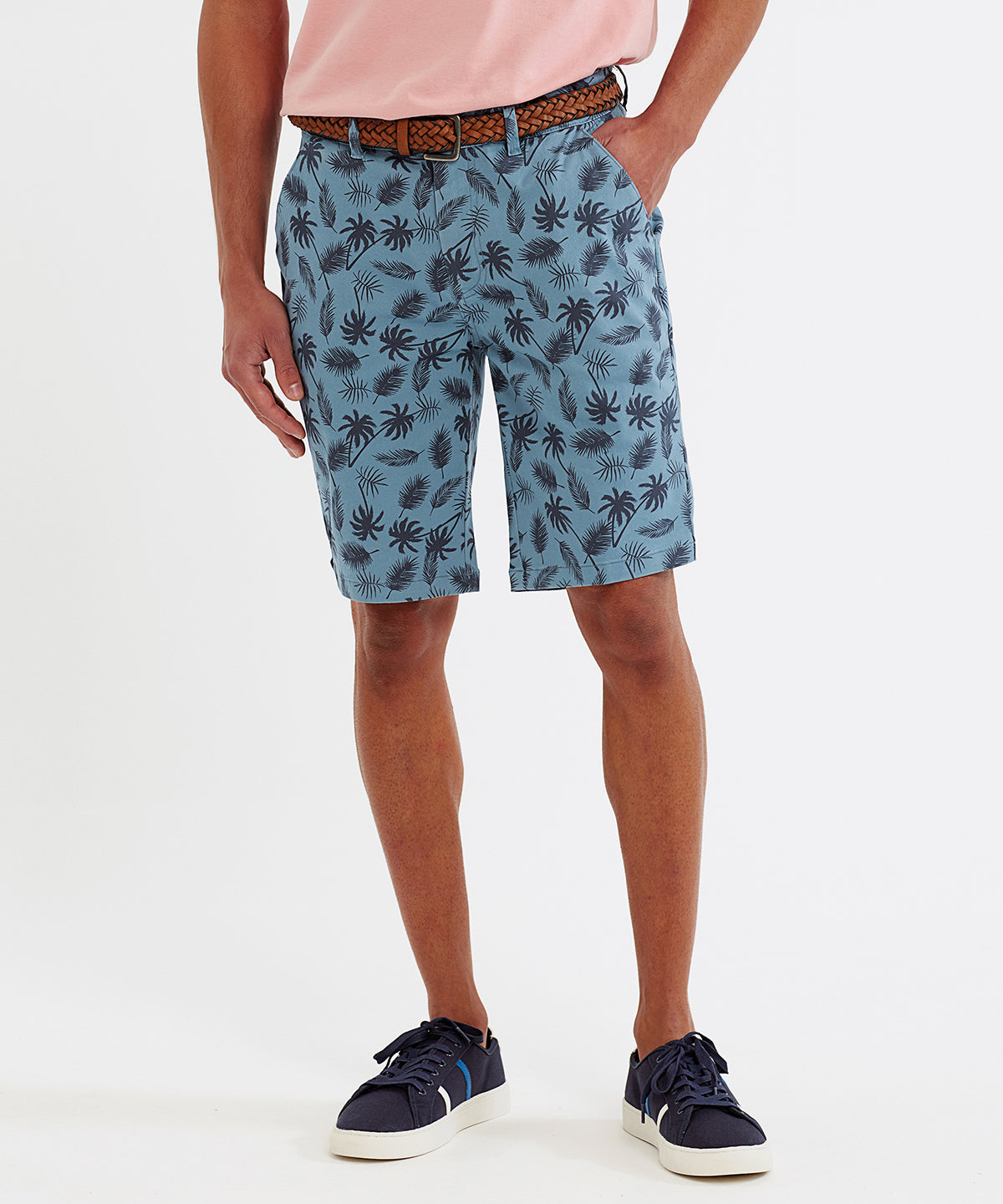 Wombat Men’s palm print shorts in Blue, lifestyle photo