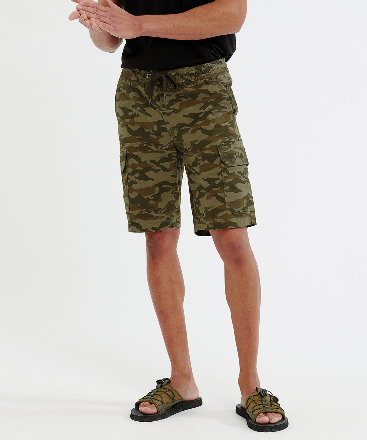 Wombat Men’s camo cargo utility shorts in Green, lifestyle photo