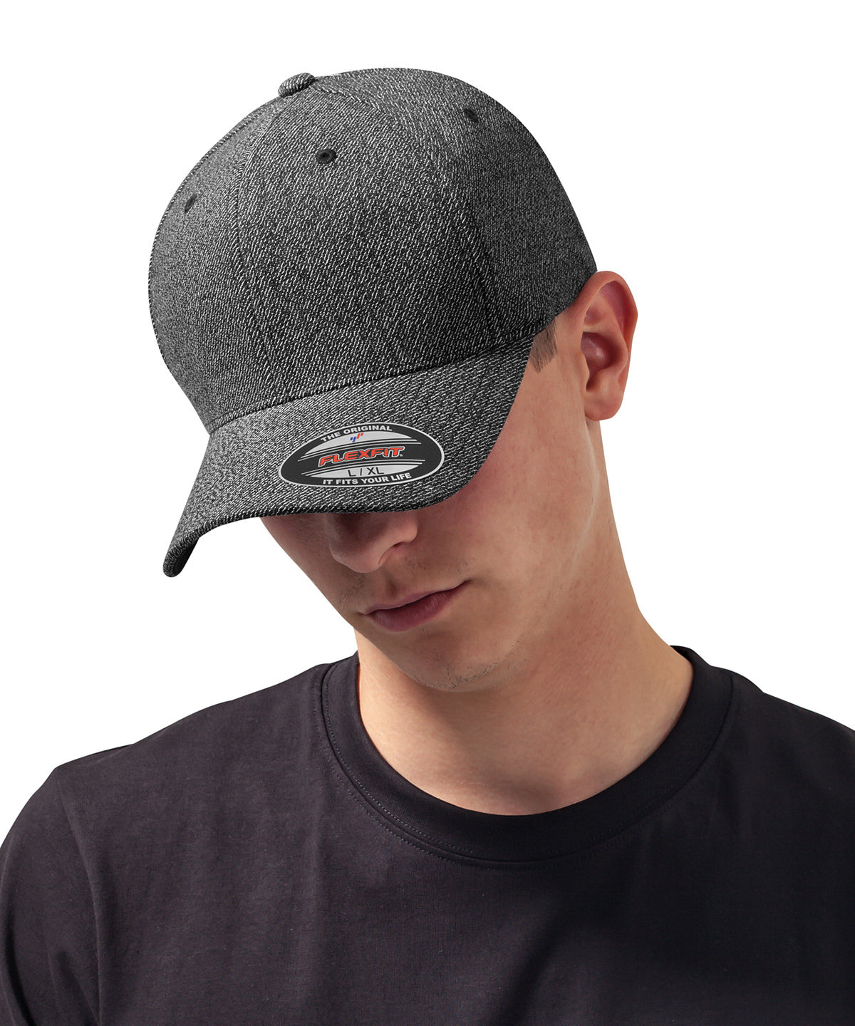 Flexfit by Yupoong Flexfit natural melange in Black, lifestyle photo
