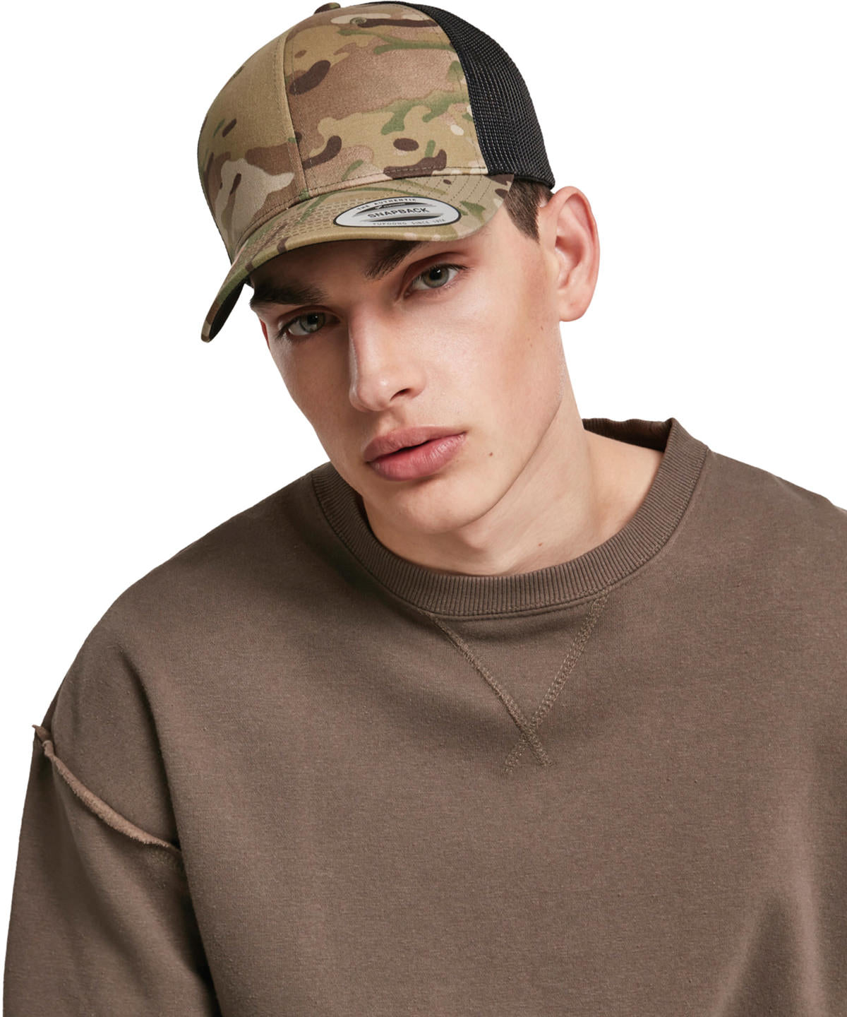 Flexfit by Yupoong Retro trucker Multicam, lifestyle photo